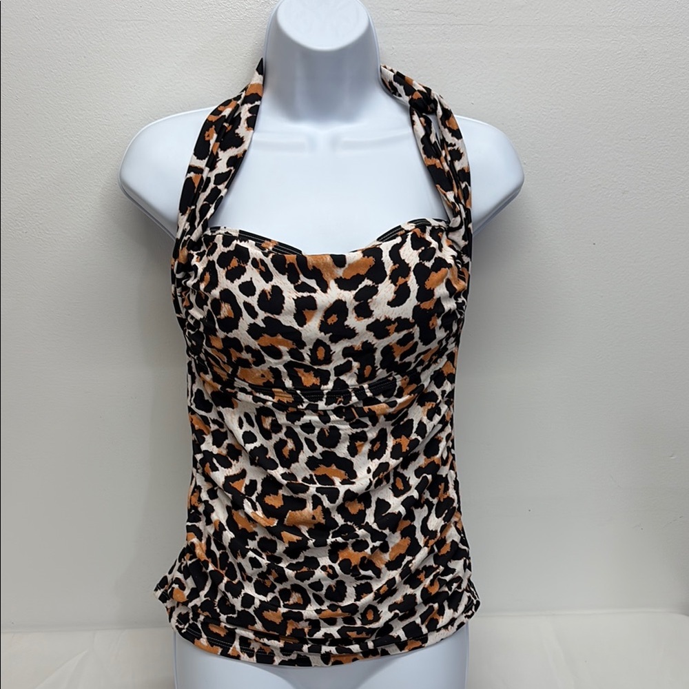 Swimwear NWT Leopard Print padded Halter bikini Top women’s SZ L tummy control